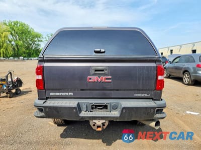 Zdjęcie 6 z 12 samochodu: 2016 GMC SIERRA K2500 DENALI VIN:1GT12UE82GF175944 - miniatura