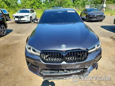 Piąte zdjęcie samochodu w środku: 2023 BMW M5 4DR SEDAN VIN:WBS83CH00PCL23031 - miniatura