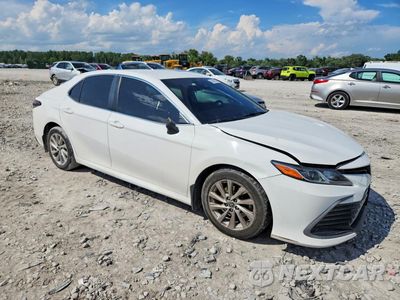 Czwarte zdjęcie samochodu z boku: 2022 TOYOTA CAMRY LE VIN:4T1C11AK3NU046451 - miniatura