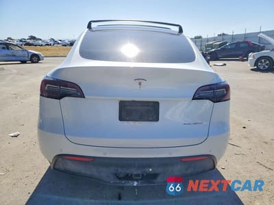 Zdjęcie 6 z 12 samochodu: 2021 TESLA MODEL Y VIN:5YJYGDEE2MF224467 - miniatura