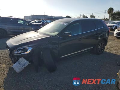 2017 VOLVO XC60 T5 DYNAMIC YV440MDR8H2223255 - główne zdjęcie licytacji z USA - miniatura
