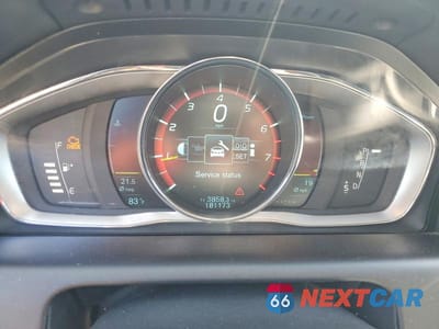 Zdjęcie 9 z 13 samochodu: 2015 VOLVO XC60 T5 PREMIER VIN:YV426MDB2F2586155 - miniatura