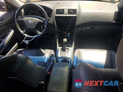 Zdjęcie 8 z 12 samochodu: 2007 HONDA ACCORD EX VIN:1HGCM56857A077190 - miniatura
