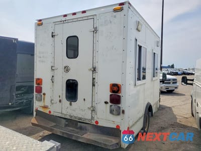 Zdjęcie 6 z 13 samochodu: 2008 FORD ECONOLINE E350 SUPER DUTY CUTAWAY VAN VIN:1FDWE35LX8DB55185 - miniatura