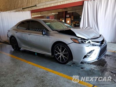 Czwarte zdjęcie samochodu z boku: 2021 TOYOTA CAMRY SE VIN:4T1G11BK1MU032885 - miniatura