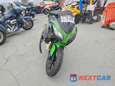 Drugie zdjęcie samochodu z przodu: 2014 KAWASAKI EX300 B VIN:JKAEX8B19EDA07578 - miniatura
