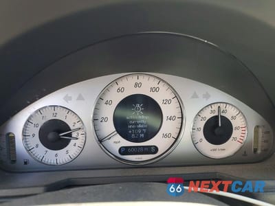 Zdjęcie 9 z 13 samochodu: 2005 MERCEDES-BENZ E 500 VIN:WDBUF70JX5A728488 - miniatura