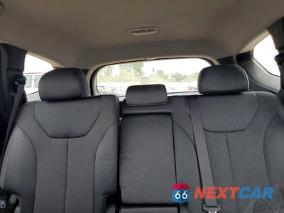 Zdjęcie 10 z 13 samochodu: 2023 HYUNDAI SANTA FE SEL VIN:5NMS2DAJ8PH542135 - miniatura