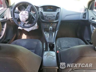 Zdjęcie 8 z 12 samochodu: 2018 FORD FOCUS SE VIN:1FADP3FE0JL281854 - miniatura