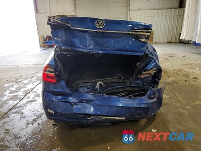 Zdjęcie 6 z 12 samochodu: 2017 VOLKSWAGEN PASSAT R-LINE VIN:1VWDT7A33HC059349 - miniatura