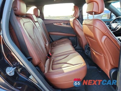 Zdjęcie 11 z 13 samochodu: 2018 LINCOLN MKX RESERVE VIN:2LMPJ6LR2JBL30666 - miniatura