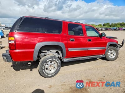 Trzecie zdjęcie samochodu z tyłu: 2002 CHEVROLET SUBURBAN C1500 VIN:3GNEC16Z82G350202 - miniatura