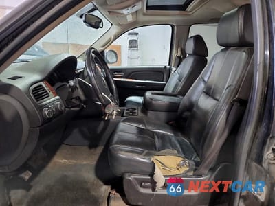 Zdjęcie 7 z 12 samochodu: 2008 CHEVROLET AVALANCHE K1500 VIN:3GNFK12318G171503 - miniatura