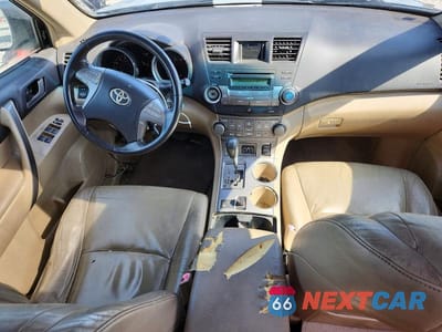 Zdjęcie 8 z 13 samochodu: 2009 TOYOTA HIGHLANDER SPORT VIN:JTEES43A192123217 - miniatura