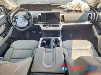 Zdjęcie 8 z 13 samochodu: 2025 FORD EXPEDITION MAX ACTIVE VIN:1FMJK1J80SEA39570 - miniatura