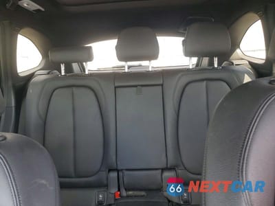 Zdjęcie 10 z 13 samochodu: 2018 BMW X1 XDRIVE28I VIN:WBXHT3C3XJ3H31297 - miniatura