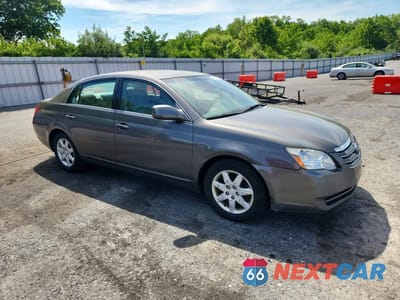 Czwarte zdjęcie samochodu z boku: 2006 TOYOTA AVALON XL VIN:4T1BK36B56U123612 - miniatura