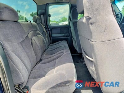 Zdjęcie 10 z 12 samochodu: 2002 GMC NEW SIERRA K1500 VIN:1GTEK19T82E204487 - miniatura