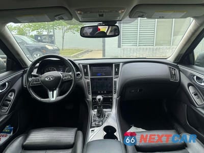 Zdjęcie 9 z 14 samochodu: 2018 INFINITI Q50 3.0T LUXE VIN:JN1EV7AR6JM611757 - miniatura