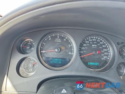 Zdjęcie 9 z 12 samochodu: 2007 CHEVROLET TAHOE K1500 VIN:1GNFK13017R162383 - miniatura