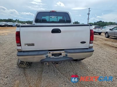 Zdjęcie 6 z 12 samochodu: 2003 FORD F250 4WD VIN:1FTNW21L43EC73653 - miniatura