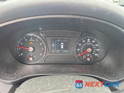 Zdjęcie 9 z 13 samochodu: 2017 KIA SORENTO LX V6 VIN:5XYPGDA53HG223215 - miniatura