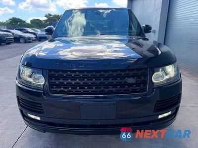 Piąte zdjęcie samochodu w środku: 2017 LAND ROVER RANGE ROVER HSE VIN:SALGS2FK7HA368610 - miniatura