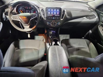 Zdjęcie 8 z 12 samochodu: 2022 CHEVROLET MALIBU LT VIN:1G1ZD5ST8NF164092 - miniatura