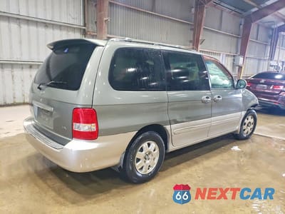 Trzecie zdjęcie samochodu z tyłu: 2003 KIA SEDONA LX VIN:KNDUP131636490338 - miniatura