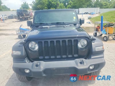 Piąte zdjęcie samochodu w środku: 2022 JEEP WRANGLER SPORT VIN:1C4GJXAG0NW164014 - miniatura