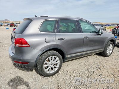 Trzecie zdjęcie samochodu z tyłu: 2013 VOLKSWAGEN TOUAREG V6 VIN:WVGEF9BPXDD003209 - miniatura