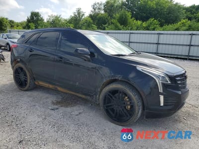 Czwarte zdjęcie samochodu z boku: 2018 CADILLAC XT5 LUXURY VIN:1GYKNCRS8JZ223149 - miniatura