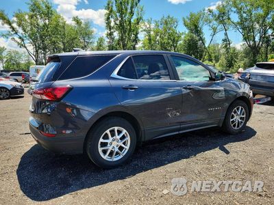 Trzecie zdjęcie samochodu z tyłu: 2022 CHEVROLET EQUINOX LT VIN:2GNAXUEV3N6134776 - miniatura