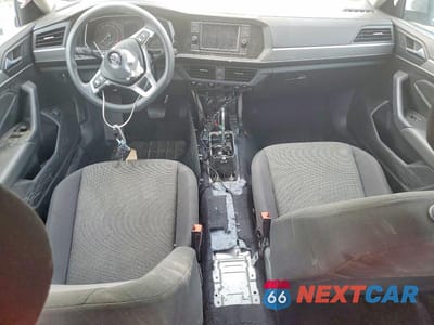 Zdjęcie 8 z 13 samochodu: 2021 VOLKSWAGEN JETTA S VIN:3VWC57BU6MM037495 - miniatura