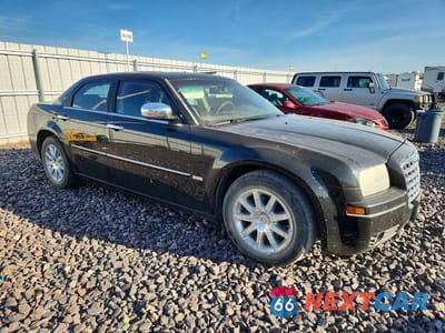 Czwarte zdjęcie samochodu z boku: 2008 CHRYSLER 300 TOURING VIN:2C3LA53G48H262826 - miniatura