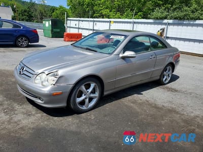 2005 MERCEDES-BENZ CLK 320C WDBTJ65J95F128626 - główne zdjęcie licytacji z USA - miniatura