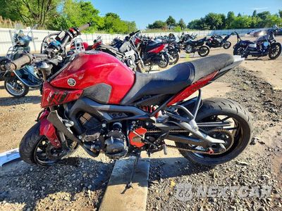 Trzecie zdjęcie samochodu z tyłu: 2017 YAMAHA FZ09 VIN:JYARN53E9HA002120 - miniatura