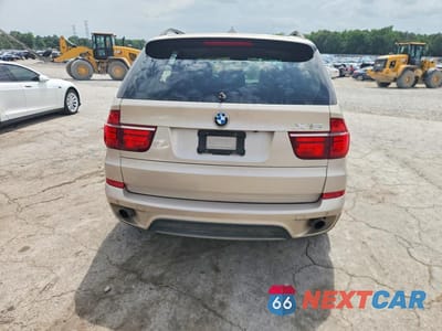 Zdjęcie 6 z 13 samochodu: 2013 BMW X5 XDRIVE35I VIN:5UXZV4C51D0G55444 - miniatura