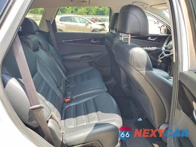 Zdjęcie 11 z 13 samochodu: 2017 KIA SORENTO EX VIN:5XYPHDA56HG302293 - miniatura