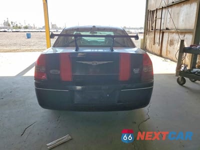 Zdjęcie 6 z 13 samochodu: 2010 CHRYSLER 300 TOURING VIN:2C3CA5CV3AH195740 - miniatura