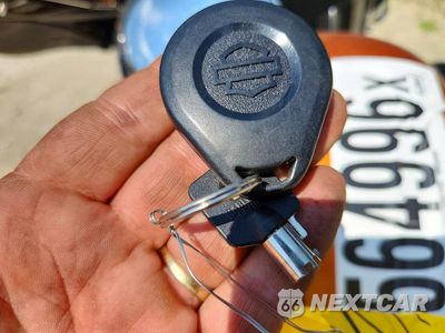 Zdjęcie 8 z 9 samochodu: 2016 HARLEY-DAVIDSON FLHTKL ULTRA LIMITED LOW VIN:1HD1KKL1XGB636498 - miniatura