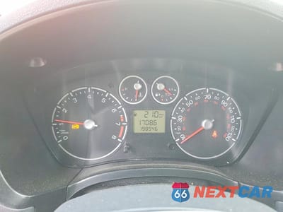 Zdjęcie 9 z 12 samochodu: 2013 FORD TRANSIT CONNECT XLT VIN:NM0LS7DNXDT133064 - miniatura