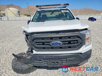 Piąte zdjęcie samochodu w środku: 2022 FORD F150 VIN:1FTMF1CB8NKD24828 - miniatura