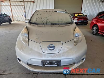 Piąte zdjęcie samochodu w środku: 2012 NISSAN LEAF SV VIN:JN1AZ0CP3CT024429 - miniatura