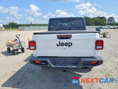 Zdjęcie 6 z 13 samochodu: 2023 JEEP GLADIATOR SPORT VIN:1C6HJTAG7PL523190 - miniatura