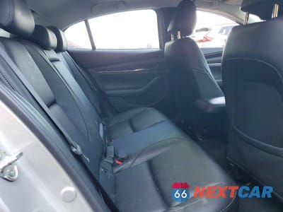 Zdjęcie 10 z 12 samochodu: 2022 MAZDA 3 PREFERRED VIN:JM1BPBCL6N1500221 - miniatura