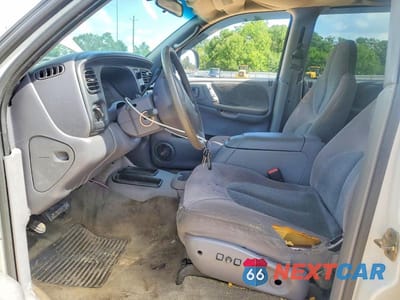 Zdjęcie 7 z 13 samochodu: 2000 DODGE DURANGO VIN:1B4HR28Y1YF135945 - miniatura