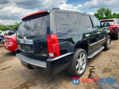 Trzecie zdjęcie samochodu z tyłu: 2009 CADILLAC ESCALADE LUXURY VIN:1GYFK23269R100636 - miniatura