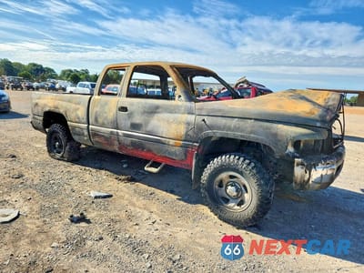 Czwarte zdjęcie samochodu z boku: 1996 DODGE RAM 1500 VIN:3B7HF13Y3TM103066 - miniatura