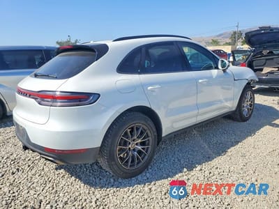 Trzecie zdjęcie samochodu z tyłu: 2021 PORSCHE MACAN VIN:WP1AA2A59MLB16954 - miniatura